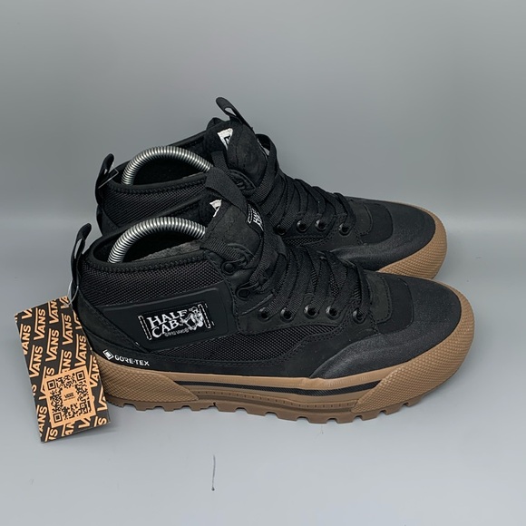 Vans Shoes - Vans Half Cab GORE-TEX MTE-3 Skate Shoes Men's‎ Sz 7 Women's Sz 8.5
